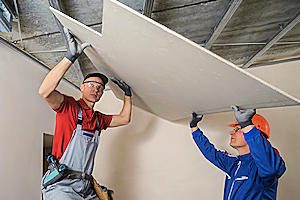 10 Étapes à suivre pour poser un plafond correctement à Lageon